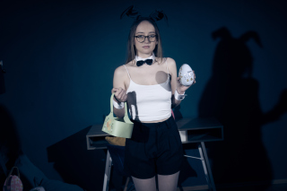 Bad Bunny Shaved pussy, Cowgirl, Blowjob